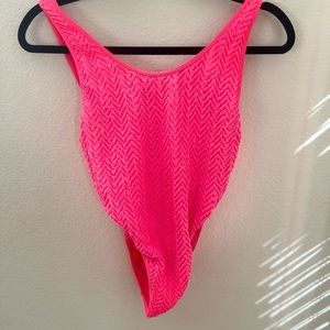 URBAN OUTFITTERS SWIM!